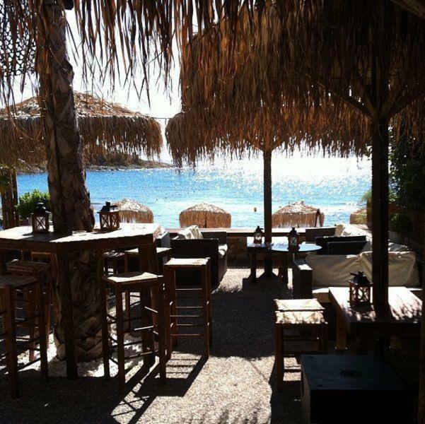 House,1000M From Beach Lagonisi Bagian luar foto